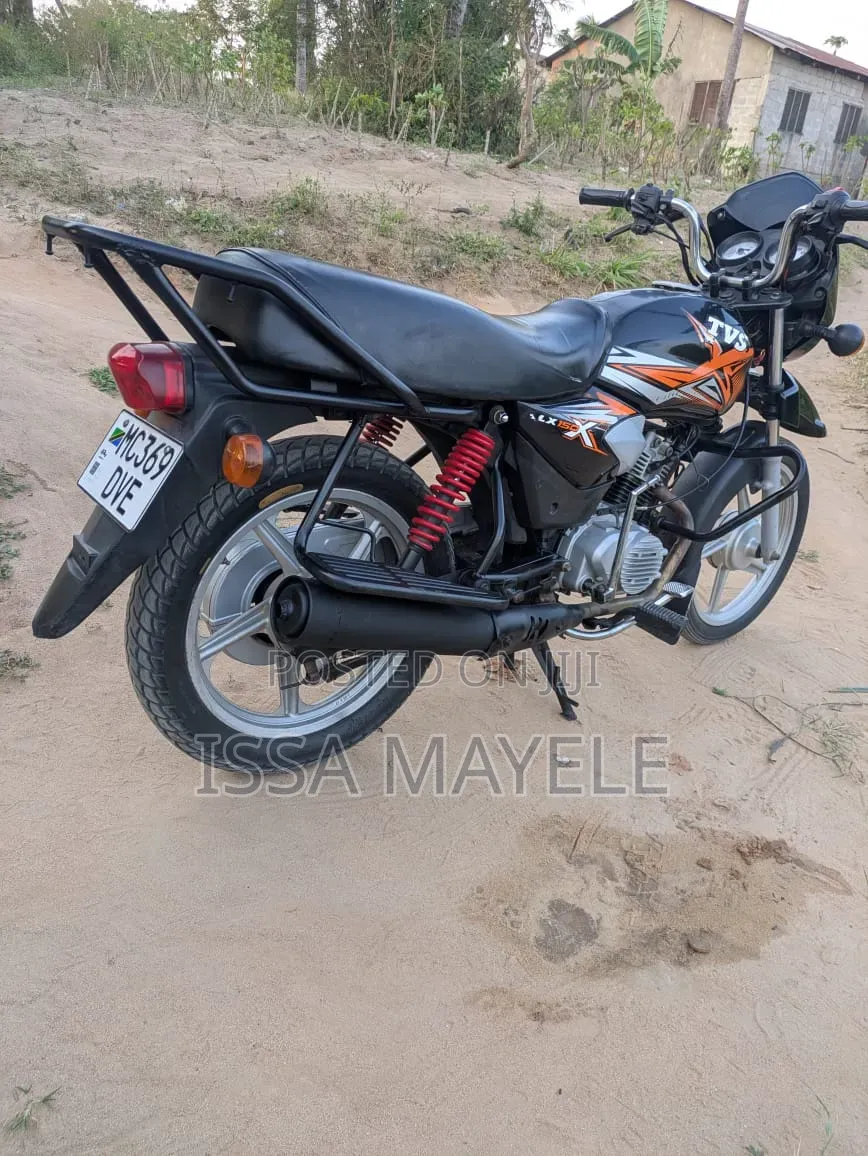 TVS HLX Plus ES 2024 Black