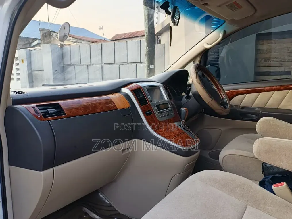 Toyota Alphard 2006 Pearl