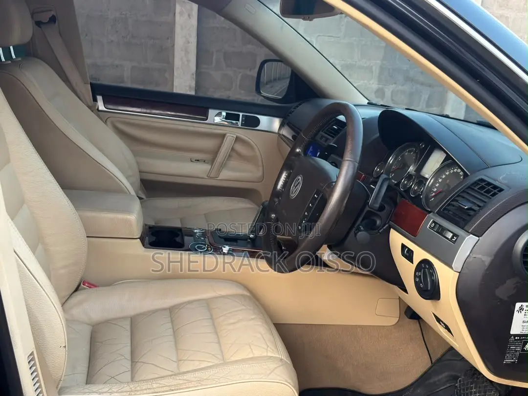 Volkswagen Touareg 2007 Black