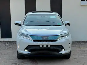 Toyota Harrier 2018 White