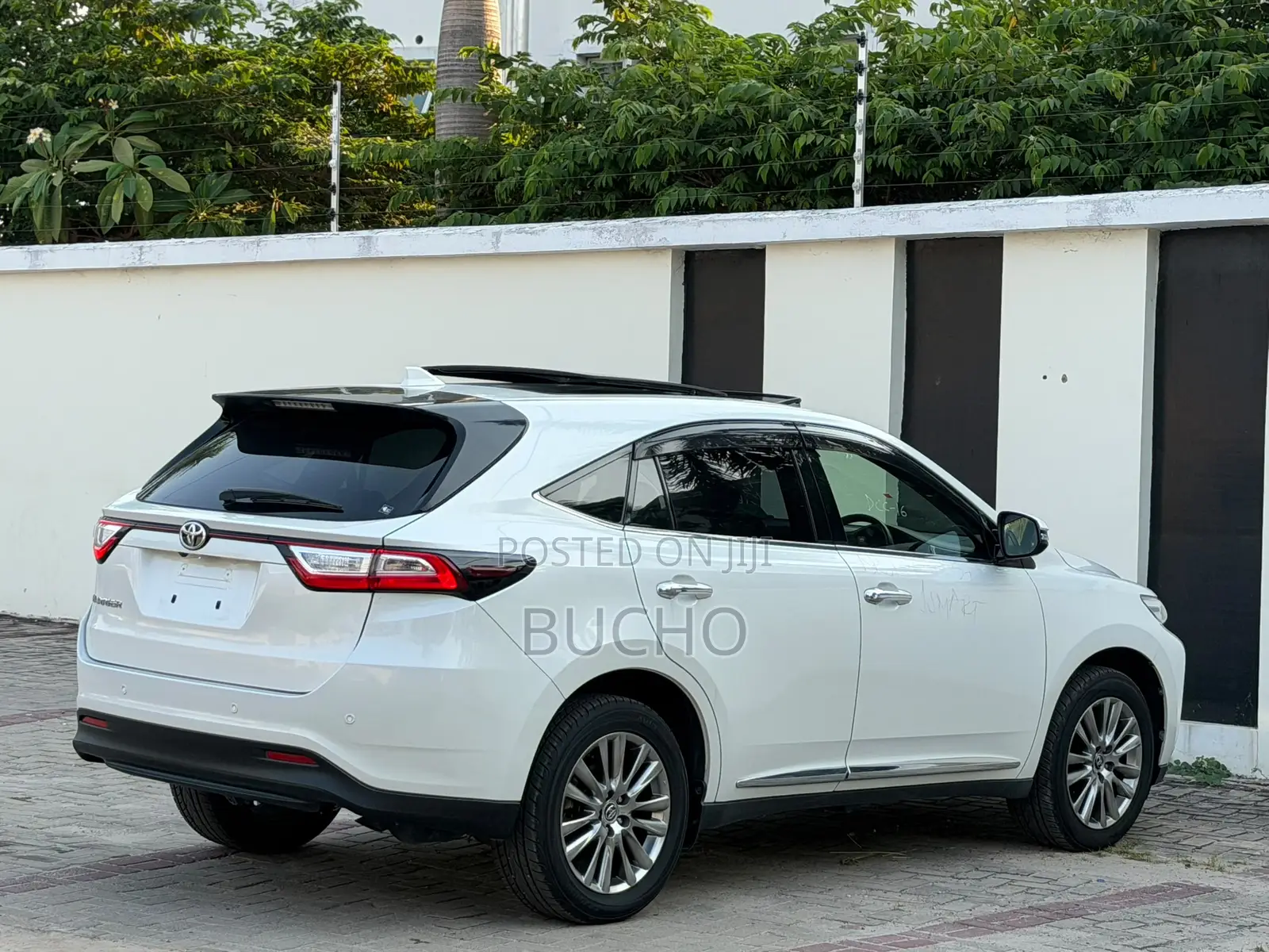 Toyota Harrier 2018 White