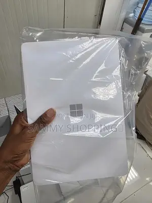 Laptop Microsoft Surface Laptop SE 8GB Intel Pentium SSD 128GB