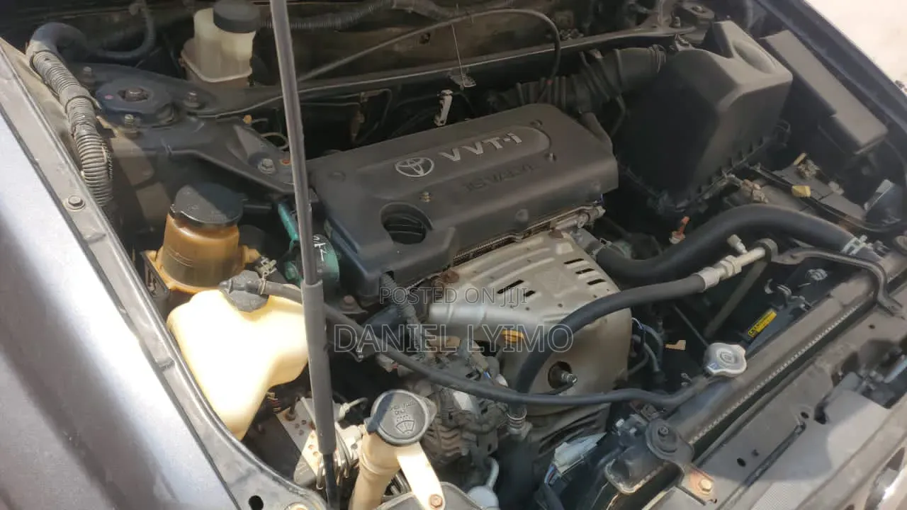 Toyota Kluger 2005 Gray
