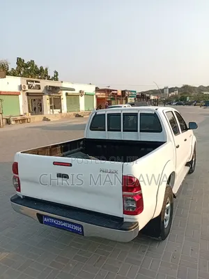 Toyota Hilux 2007 White