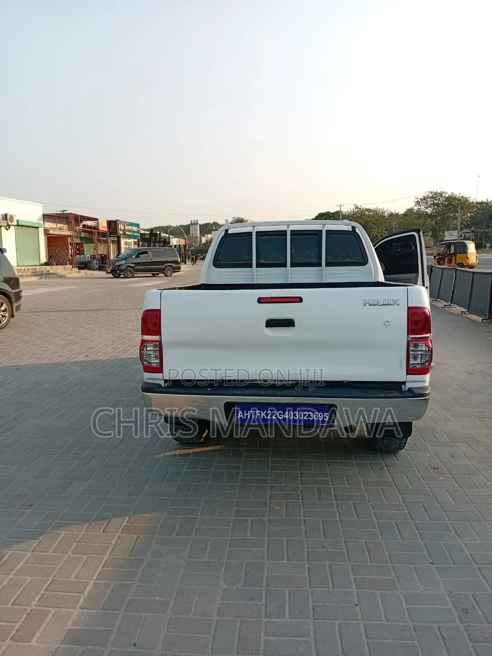 Toyota Hilux 2007 White
