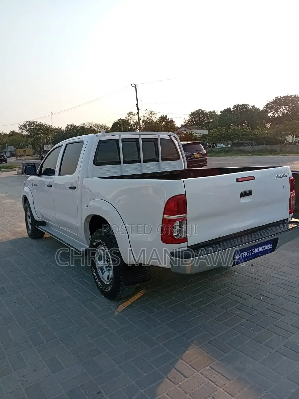 Toyota Hilux 2007 White