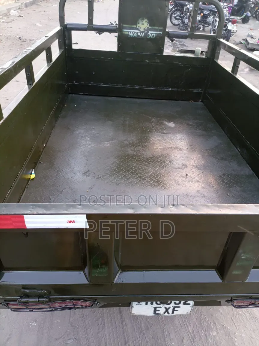TVS King Cargo 2025 Green