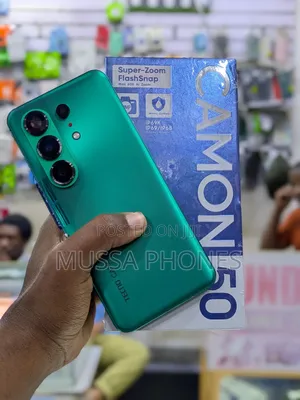 New Tecno Camon 50 Pro 256 GB Silver