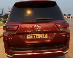 Toyota Land Cruiser 2016 Maroon