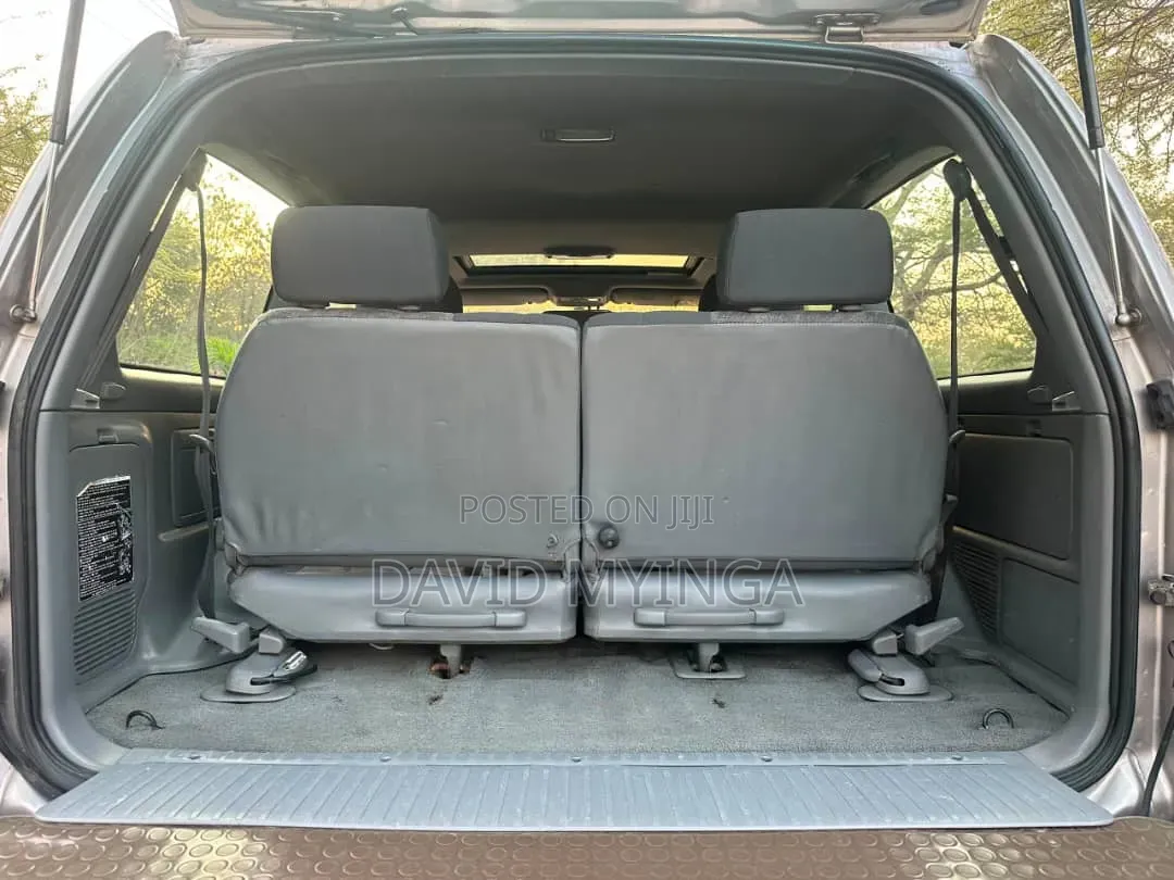 Toyota Land Cruiser 2007 Silver