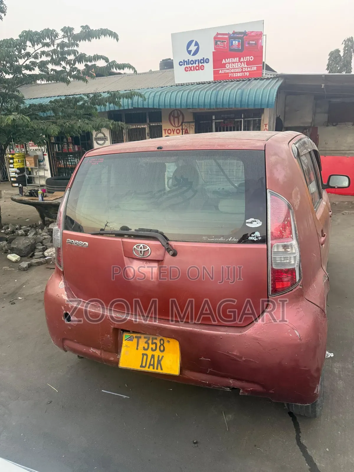 Toyota Passo 2004 Red
