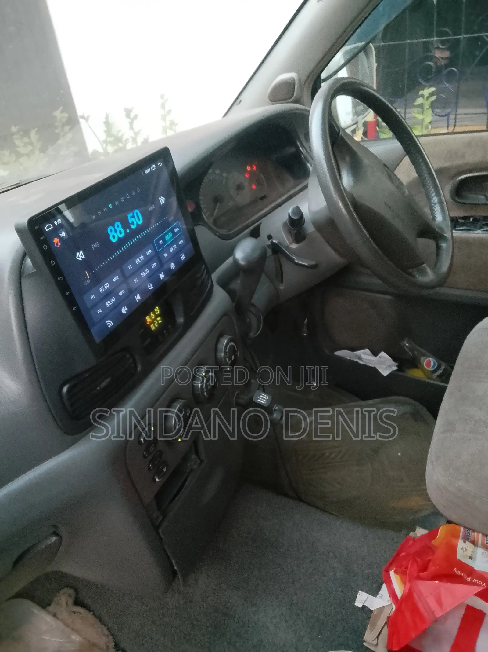 Toyota Noah 2.0 AWD (8 Seater) 2002 Silver