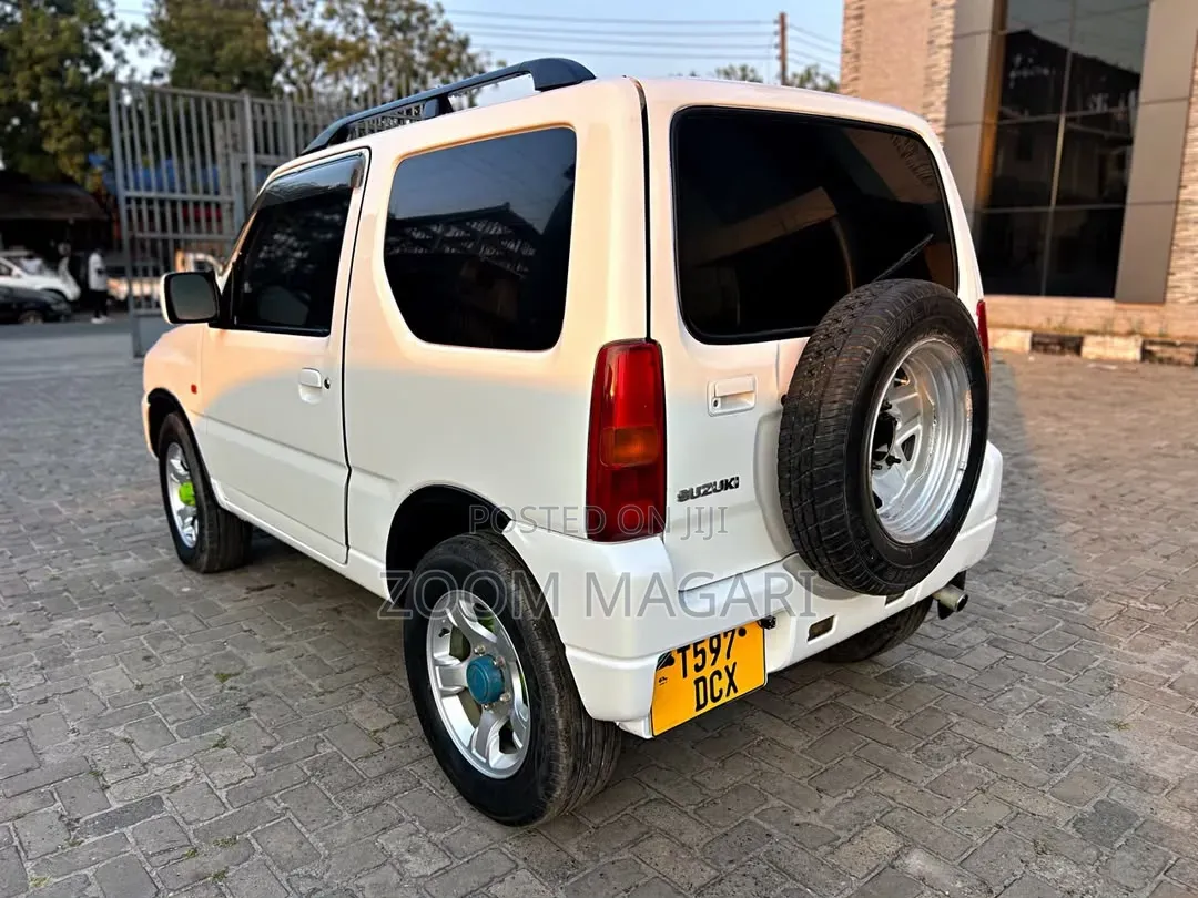Suzuki Jimny 2003 White