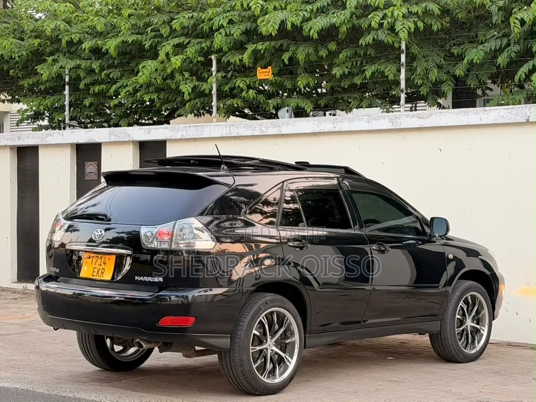 Toyota Harrier 2006 Black