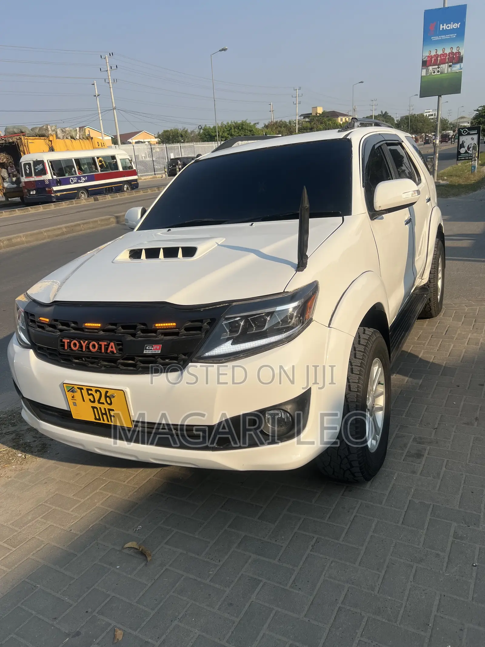 Toyota Fortuner 2.7 AWD 2008 White