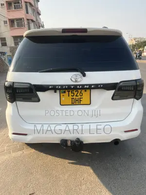 Toyota Fortuner 2.7 AWD 2008 White