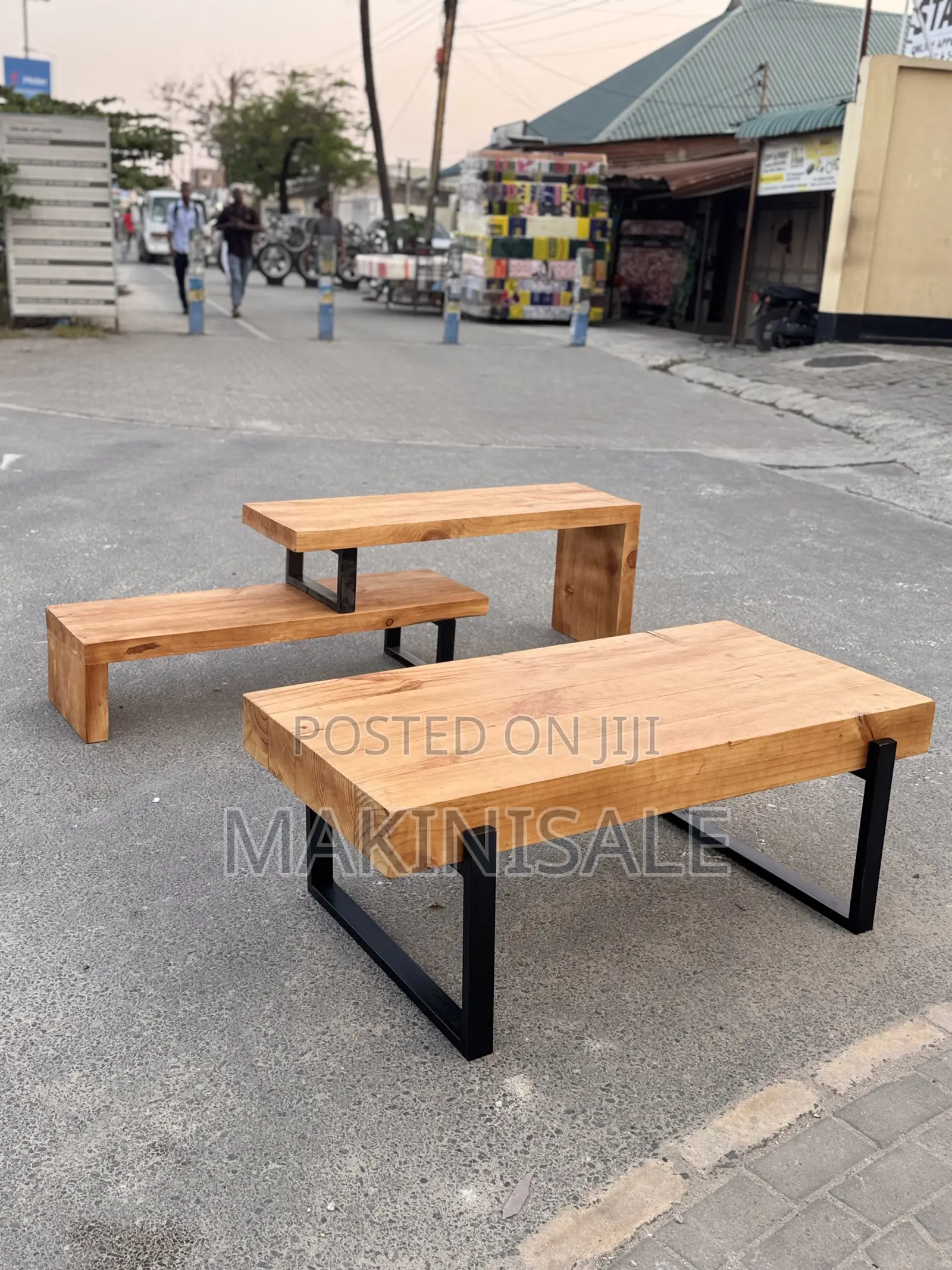 Unaweza Badilisha Sebule Yako Kwa Hii Set