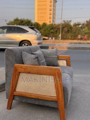 Pata Sofa Nzuri Ya Kisasa
