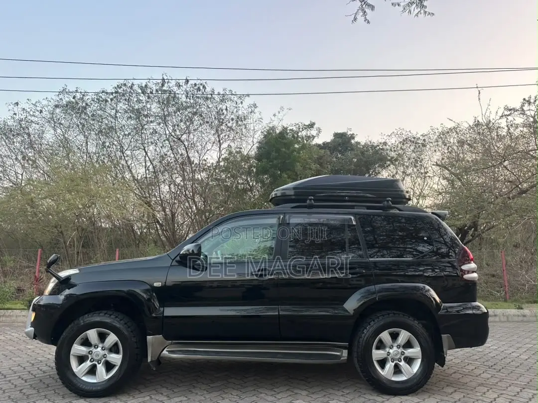 Toyota Land Cruiser Prado 2008 Black