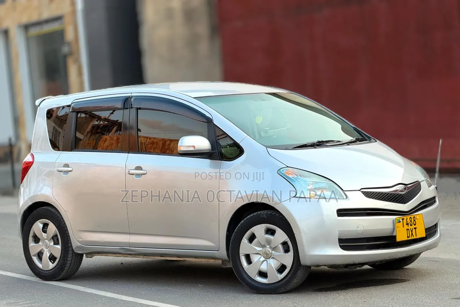 Toyota Ractis 2006 Silver