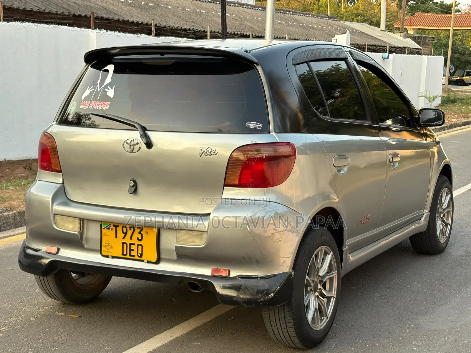 Toyota Vitz 2003 Silver
