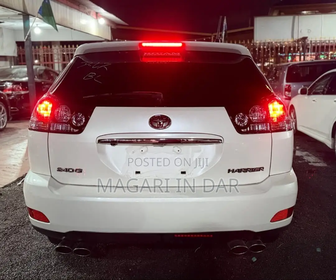 Toyota Harrier 2007 White