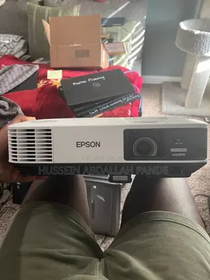 Epson Eb-2250u Full Hd Wuxga 3lcd Projector