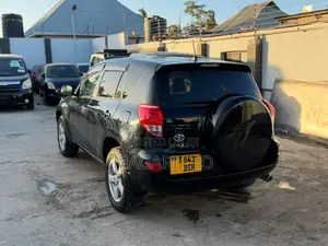 Toyota RAV4 2.4 2008 Black