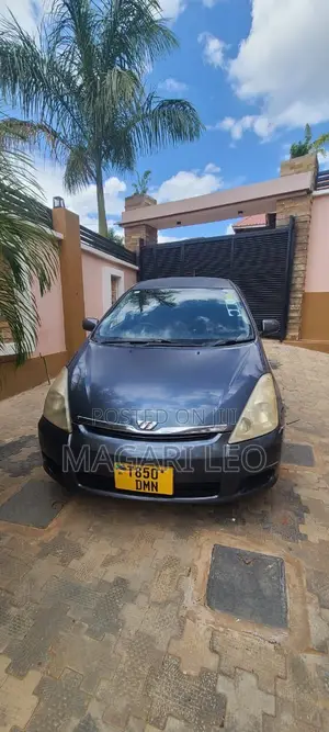 Toyota Wish 2012 Gray