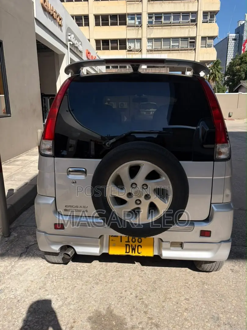 Daihatsu Terios 1.3 2005 Silver