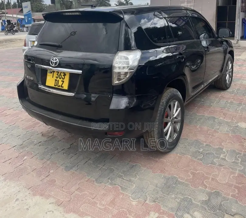 Toyota Vanguard 2009 Black