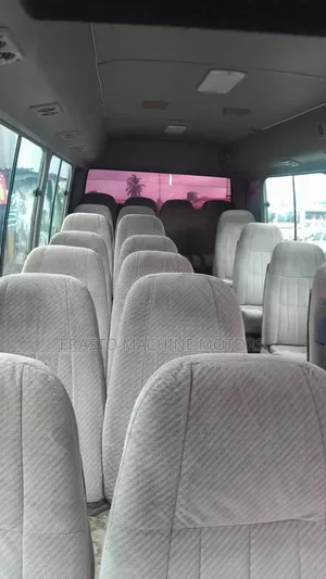 Toyota Coaster 2002