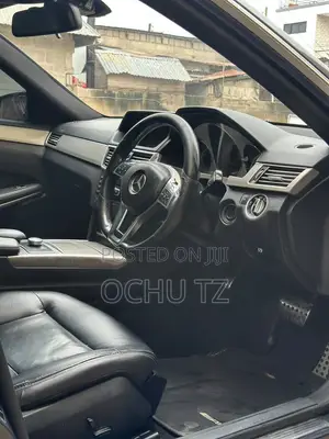 Mercedes-Benz E200 2013 Gray