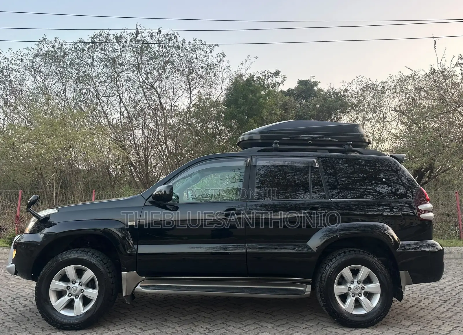 Toyota Land Cruiser Prado 2005 Black