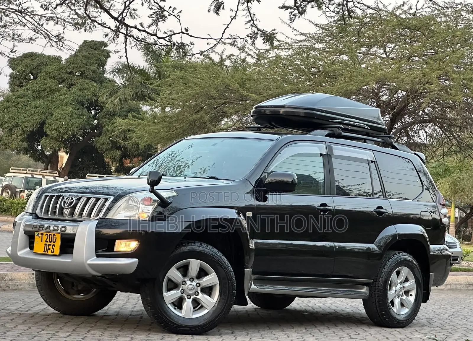 Toyota Land Cruiser Prado 2005 Black