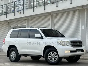 Toyota Land Cruiser 2008 White