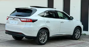 Toyota Harrier 2018 Off white