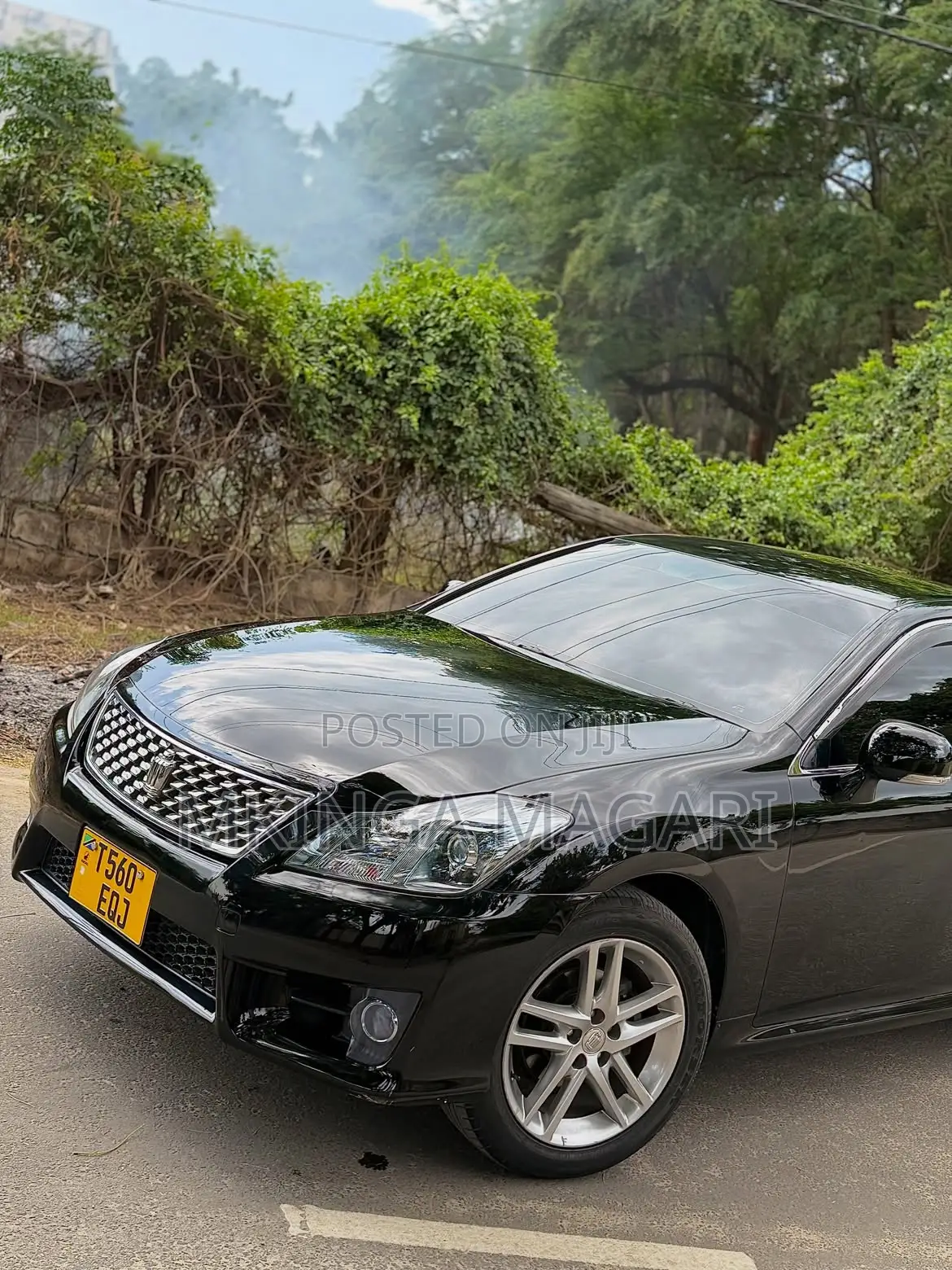 Toyota Crown 2011 Black