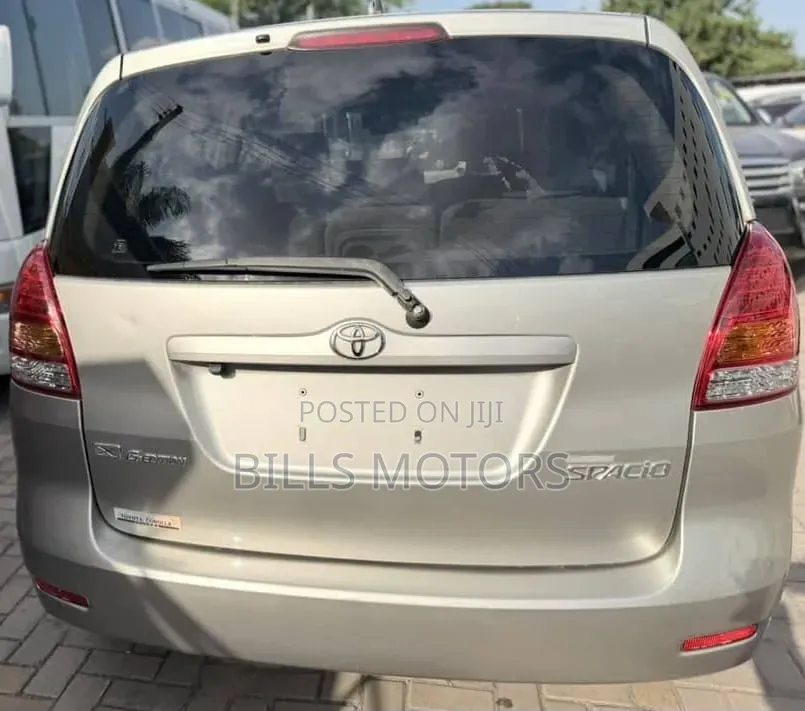 Toyota Corolla Spacio 2006 Gray
