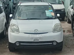 Mazda Verisa 2010 White