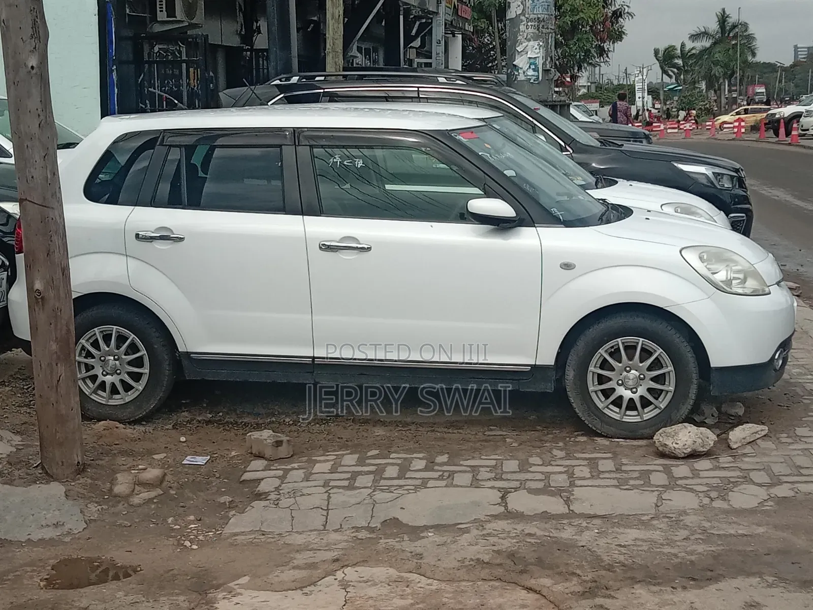 Mazda Verisa 2010 White