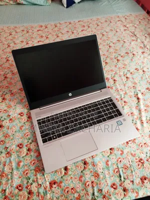 Laptop HP ProBook 450 G6 8GB Intel Core i5 HDD+SSD 256GB