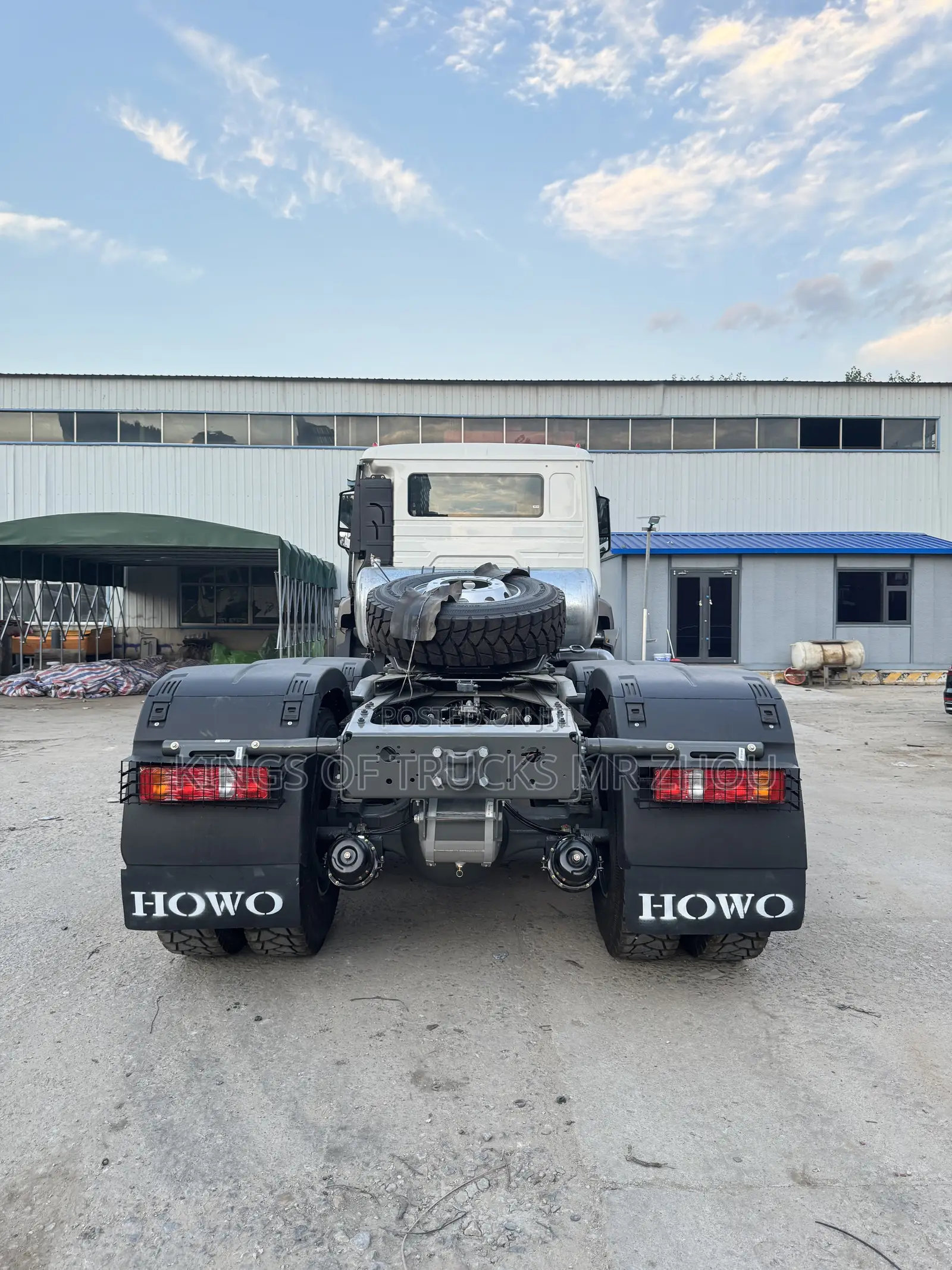 Ready for Order New HOWO NX Tractor