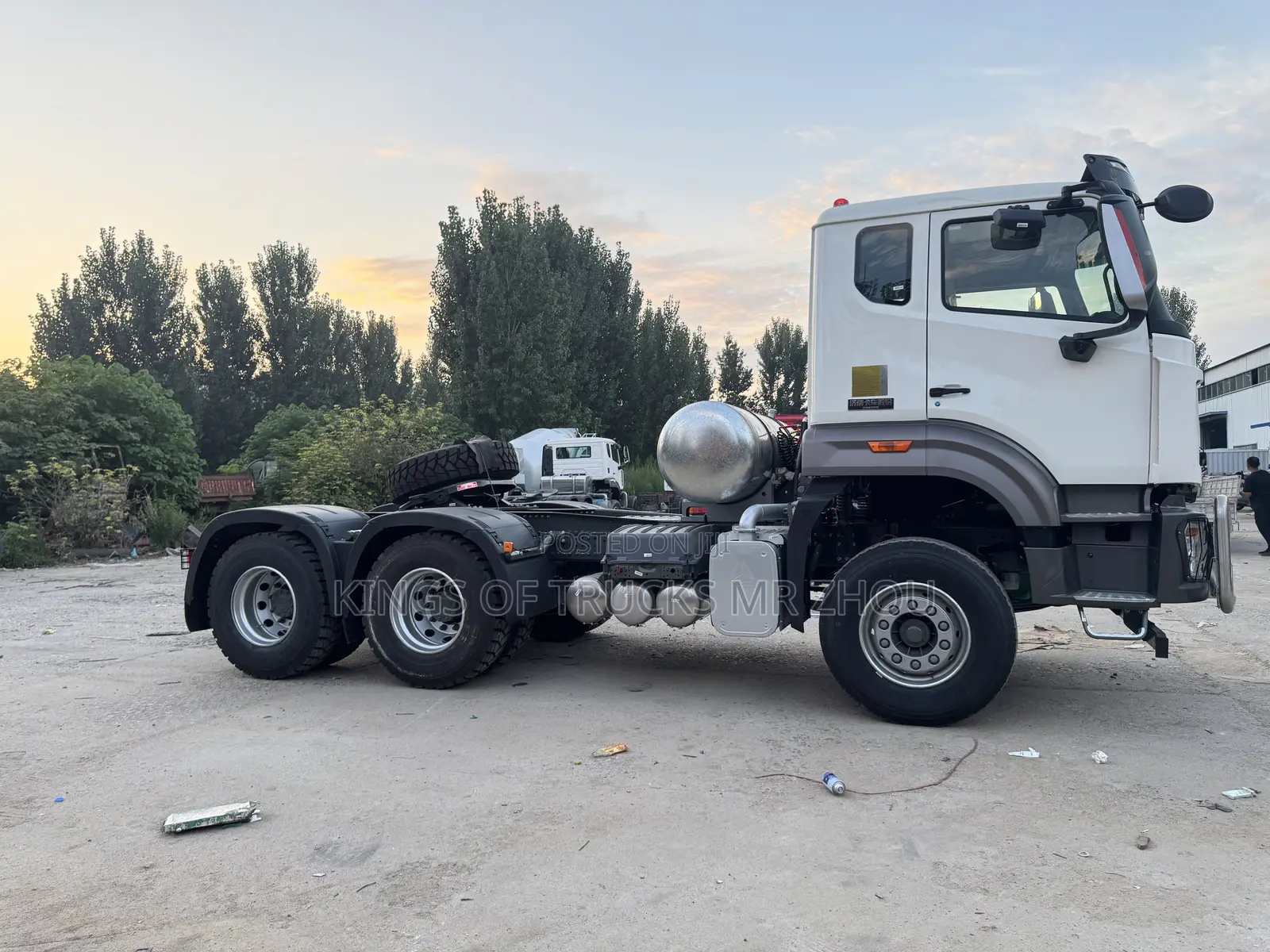 Ready for Order New HOWO NX Tractor