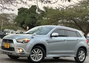 Mitsubishi RVR 2010 Silver