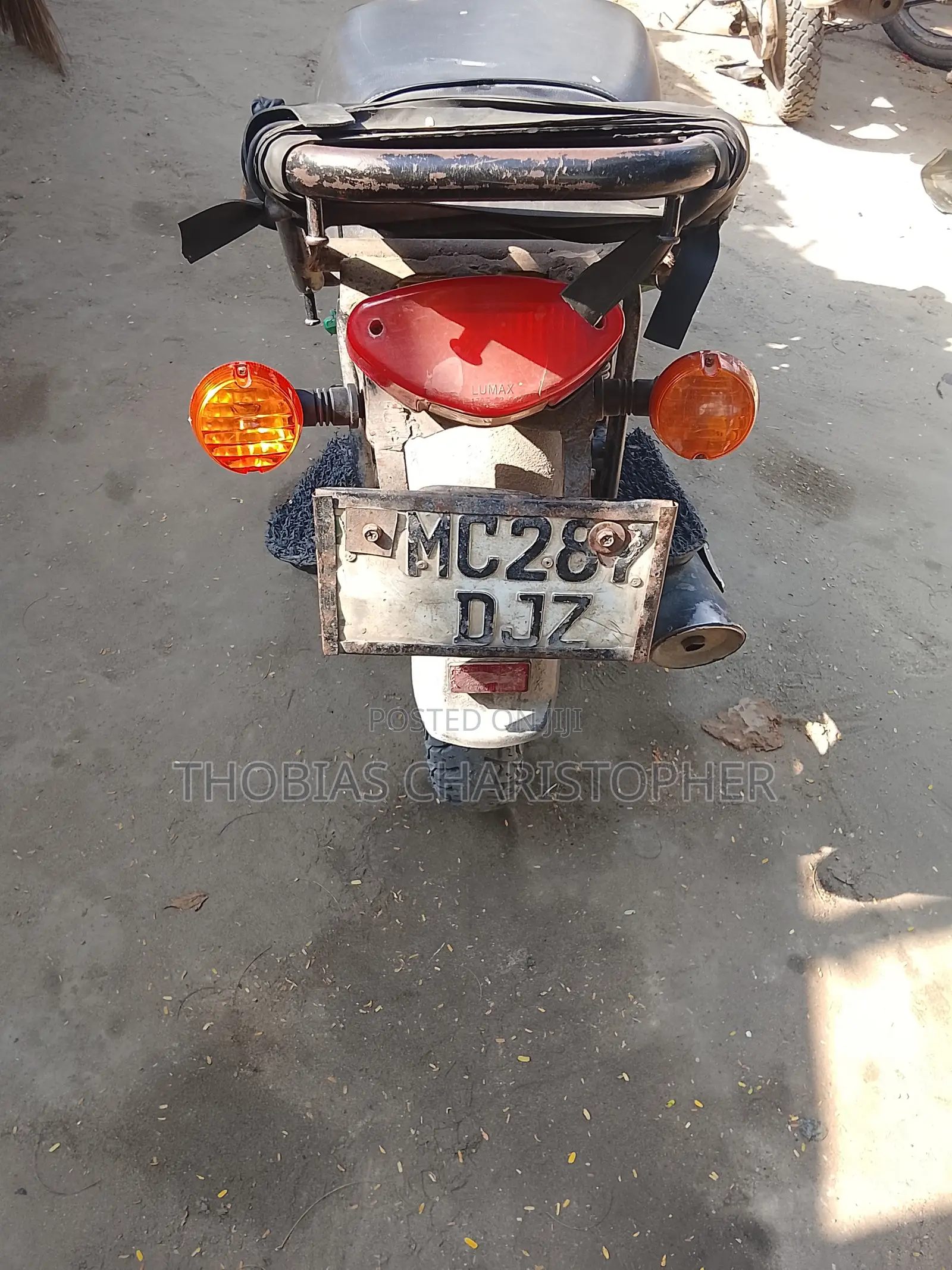 Bajaj Boxer X125 2020 Black