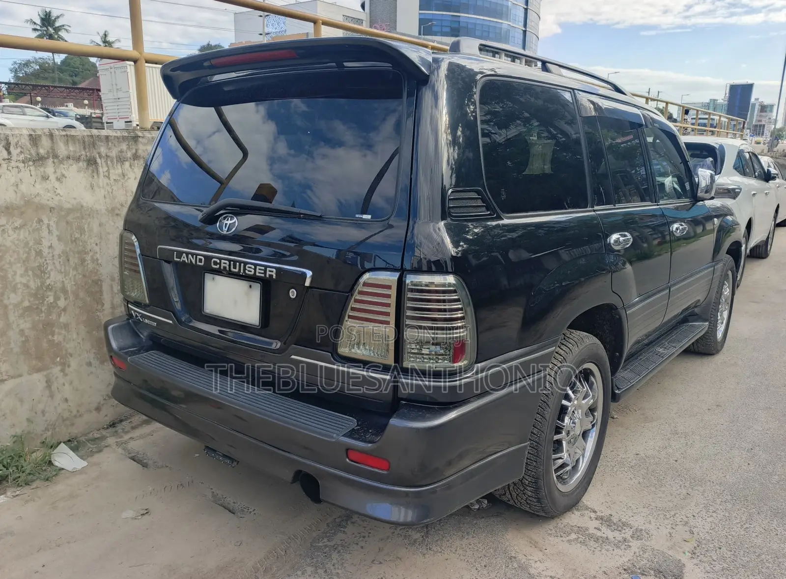 Toyota Land Cruiser 2006 Black