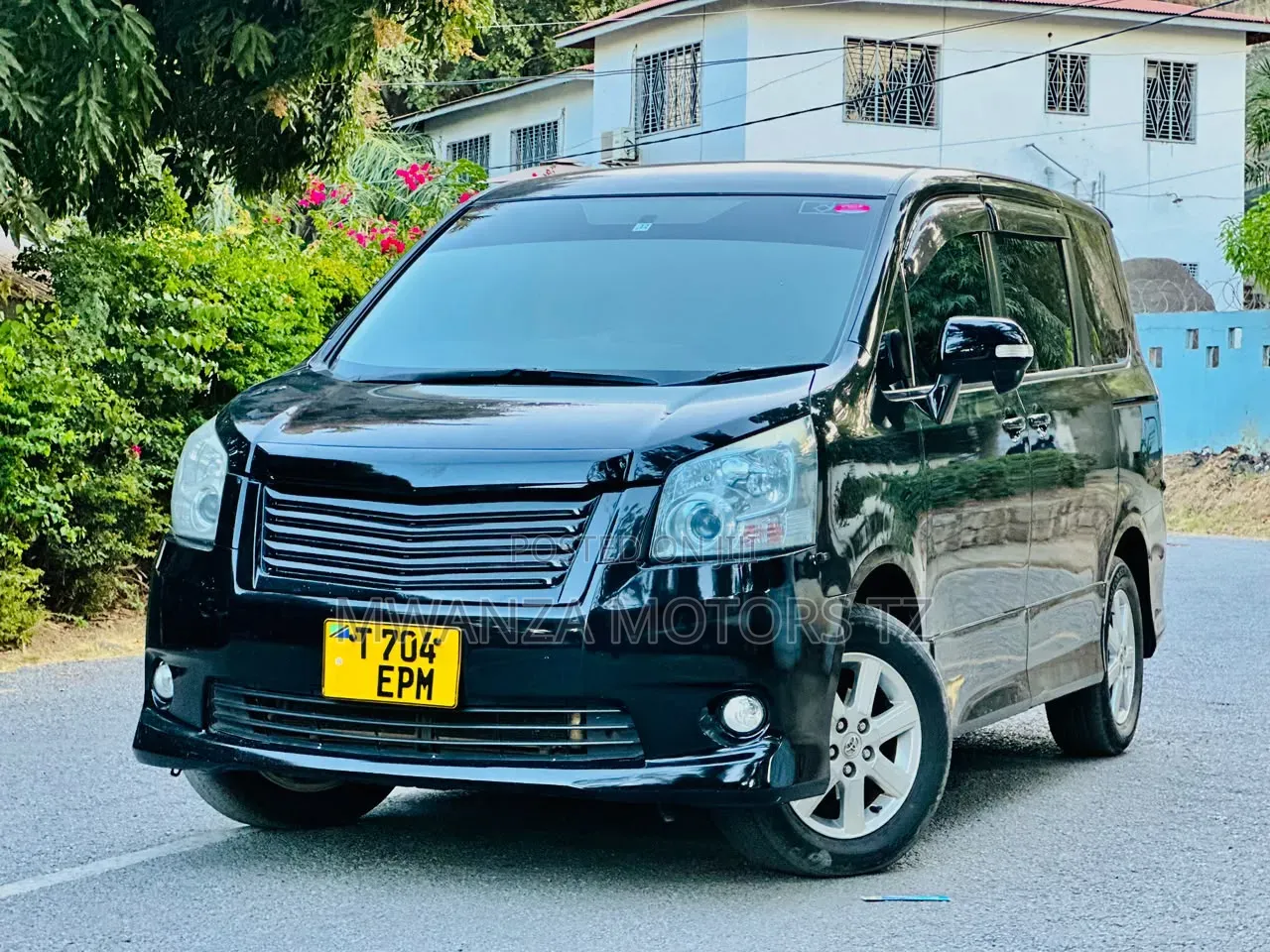 Toyota Noah 2009 Black