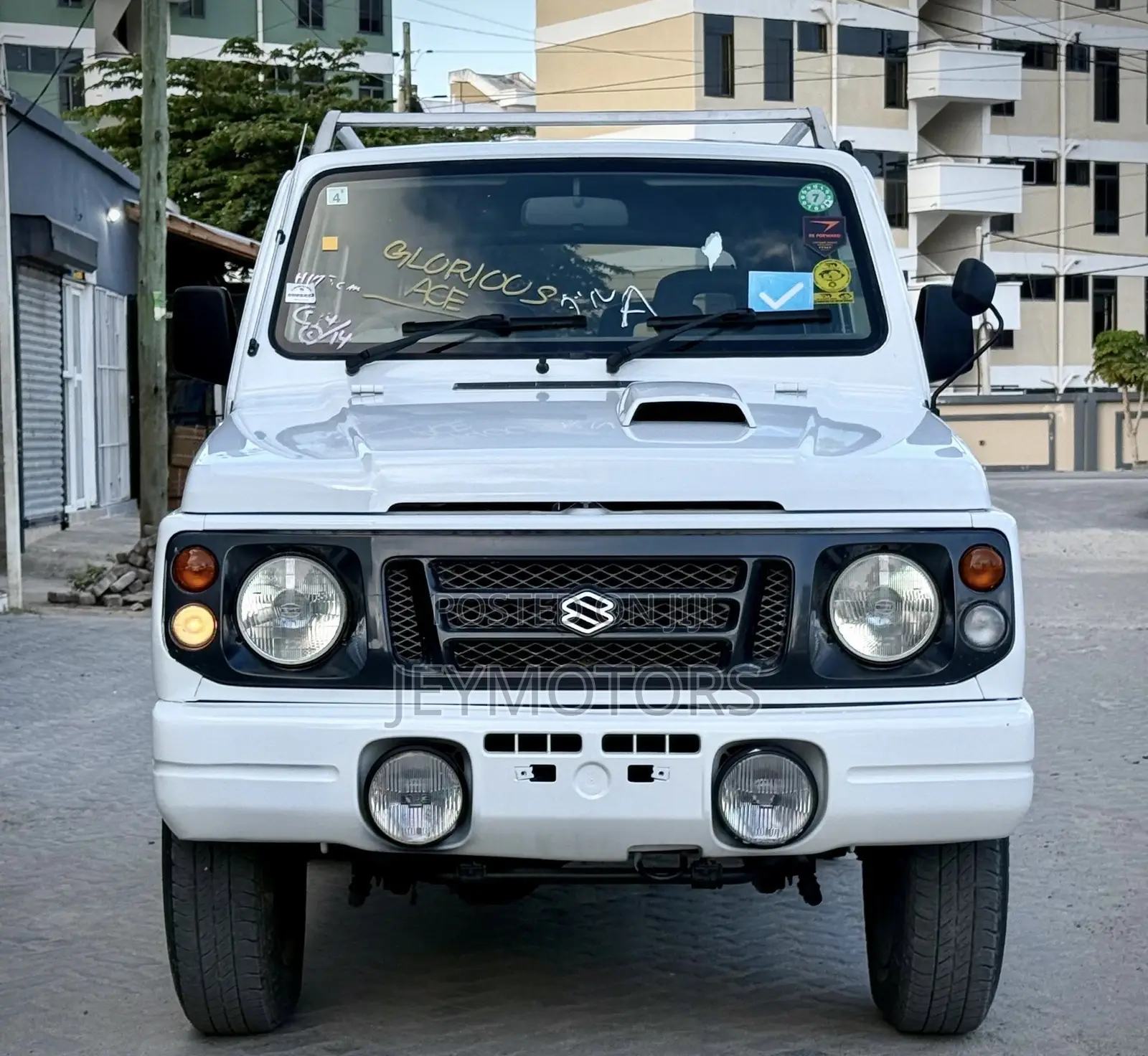 Suzuki Jimny 1996 White