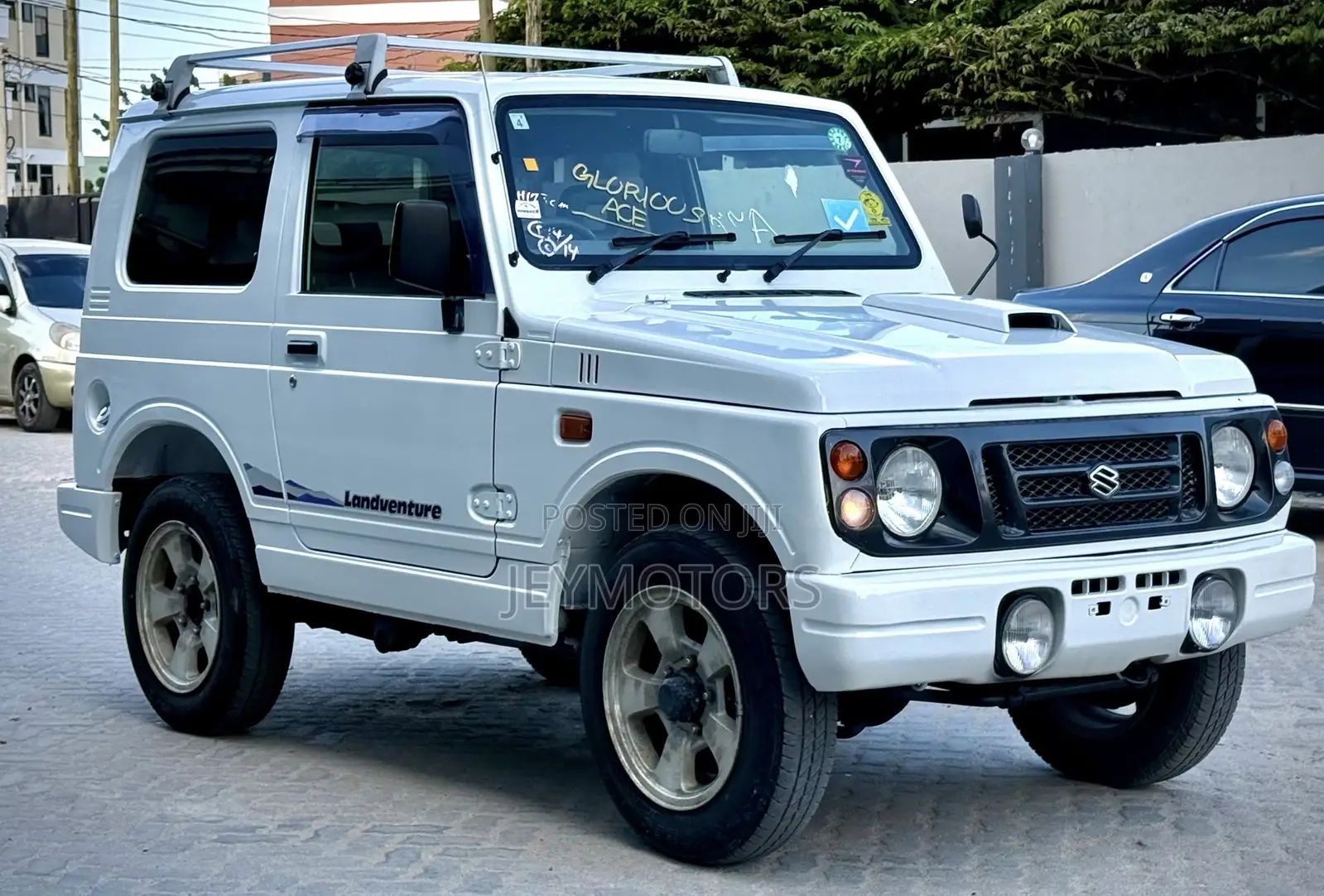 Suzuki Jimny 1996 White